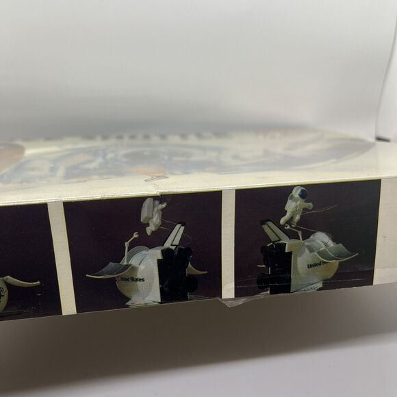 Hasegawa Minicraft Space Shuttle Plastic Model Kit #1198U - FACTORY SEALED - Picture 7 of 13